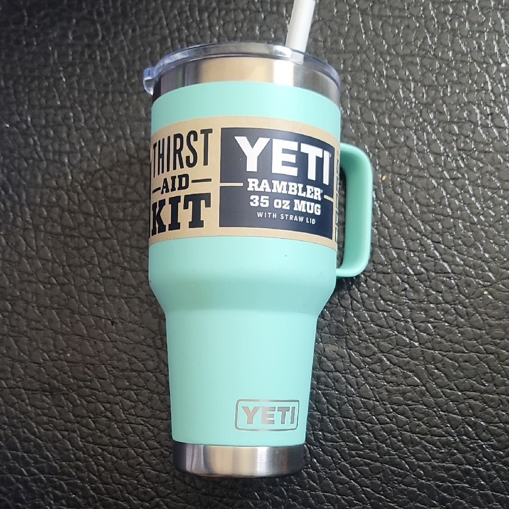 Yeti Rambler Seafoam Green 35 oz Mug Cup with Handle and Straw Lid